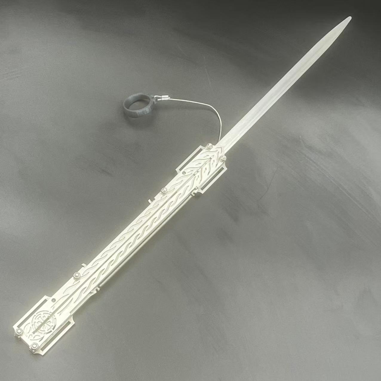 Aksesori Kostum Ksatria Logam  - Cosplay Prop Dagger ulasan dan harga